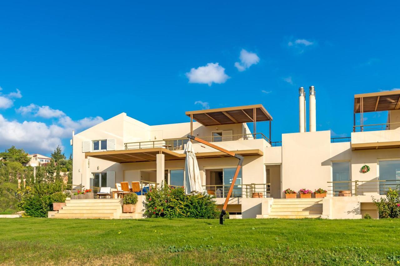 Legrena Beach Villa 수니언 외부 사진