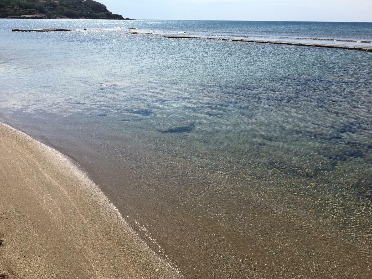 Legrena Beach Villa 수니언 외부 사진